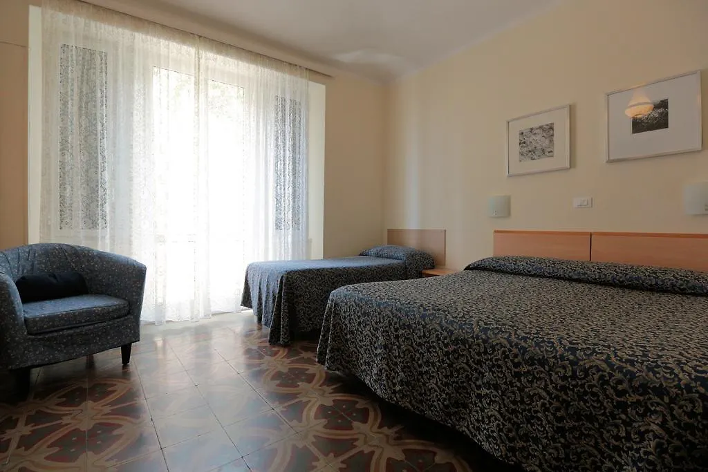 Hotel Villa Amelia Alassio