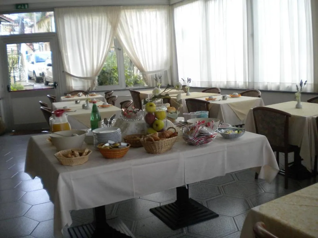 Hotel Villa Amelia Alassio